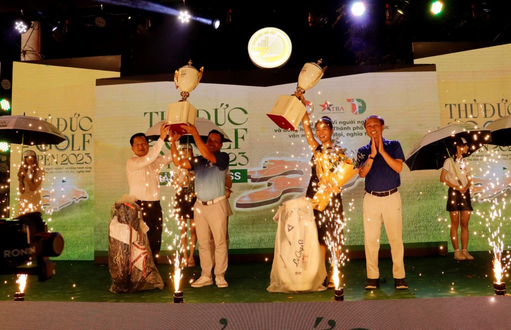 Kết quả chung cuộc, giải Best Gross nữ đã được trao cho golfer Hoàng Hà và giải Best Gross nam đã được trao cho golfer Lê Trung Hiếu.